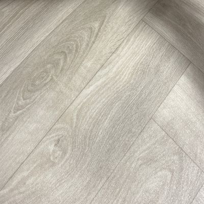 Light Grey Wood Effect Anti-Slip Vinyl Flooring For Kitchen, Bathroom, 3.8mm Textile Backed Vinyl Sheet
